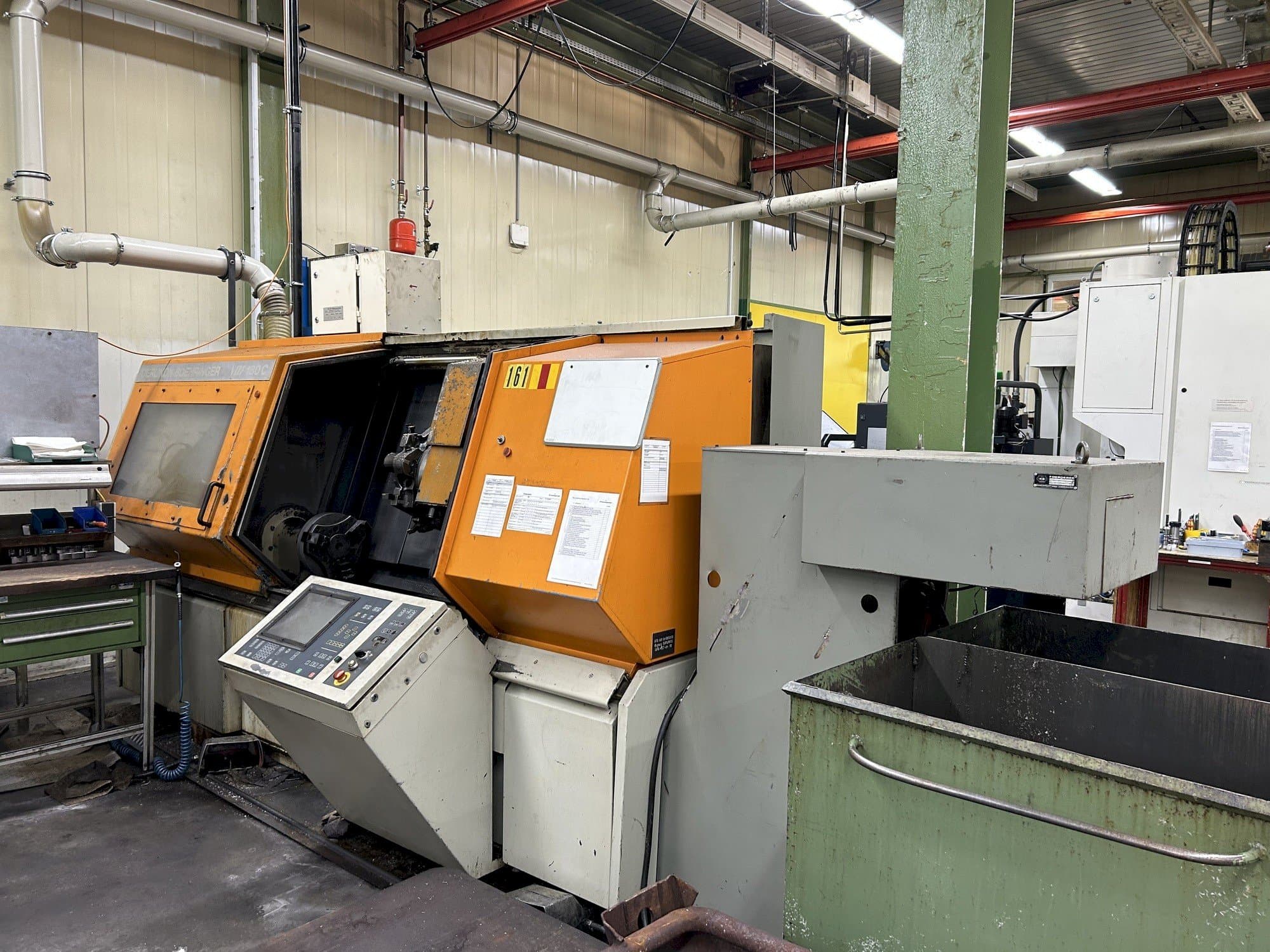 A BOEHRINGER VDF 180 C-U  gép jobb nézete