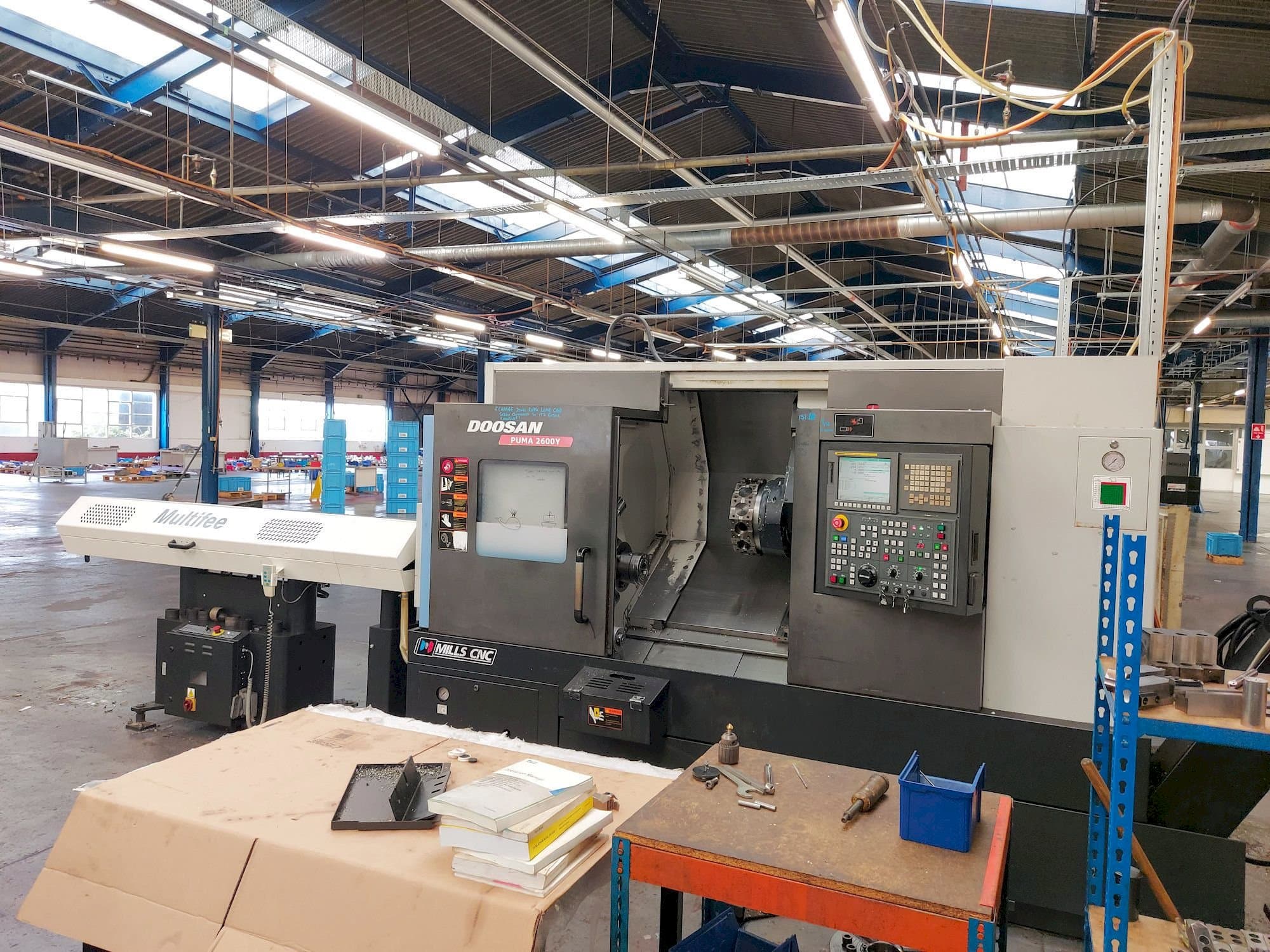 A Doosan Puma 2600Y  gép elölnézete