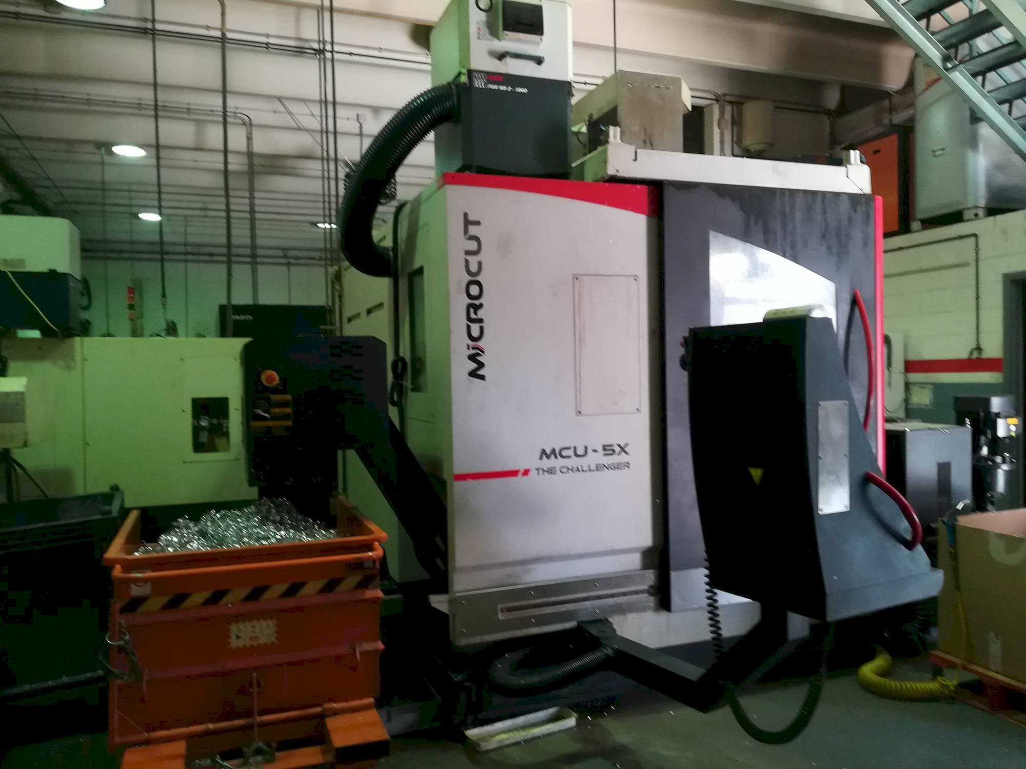 A MICROCUT MCU-5X  gép elölnézete