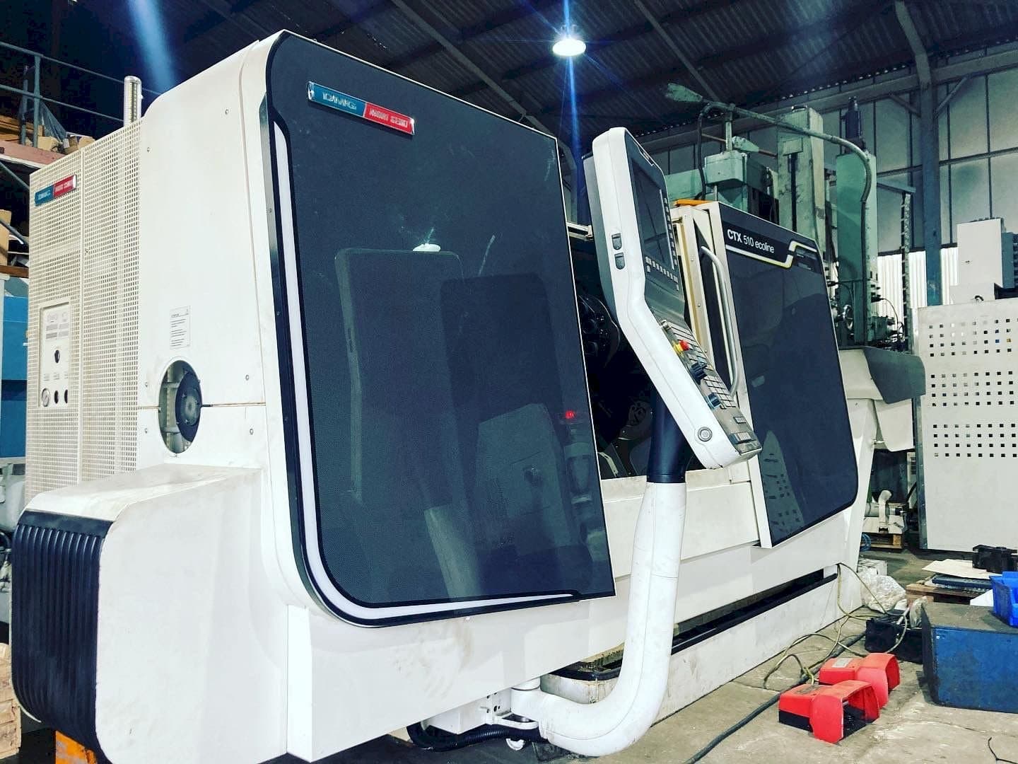 A DMG Mori Seiki CTX 510 ECO  gép oldalnézete
