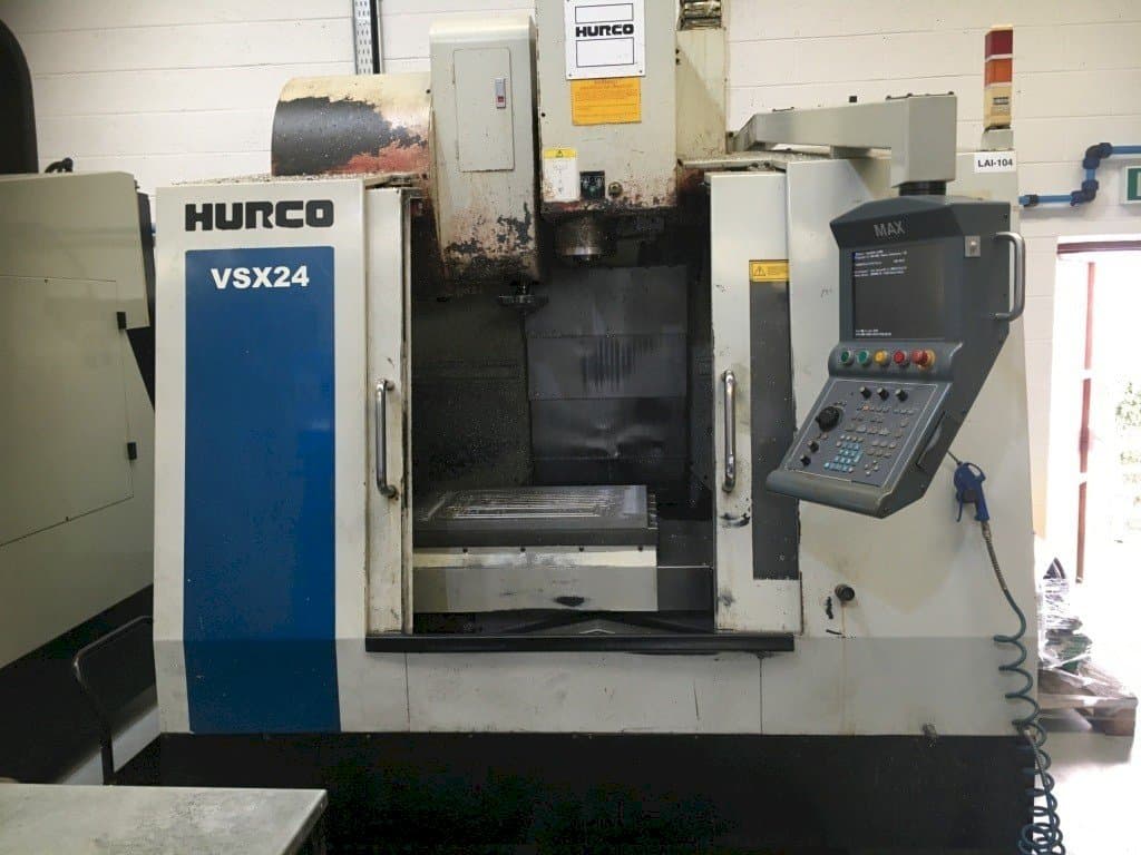 A Hurco VSX24  gép elölnézete