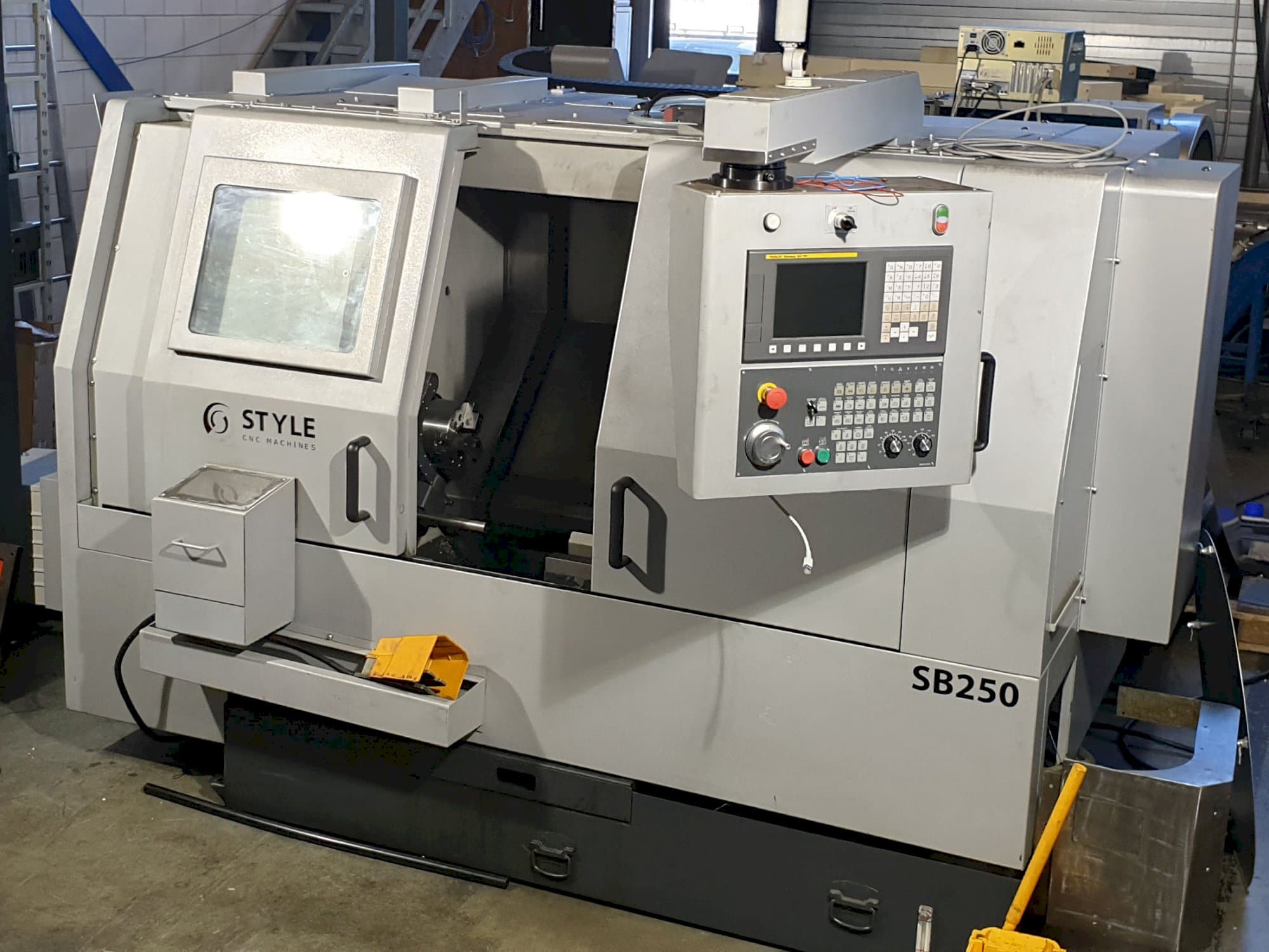 A STYLE SB250  gép elölnézete