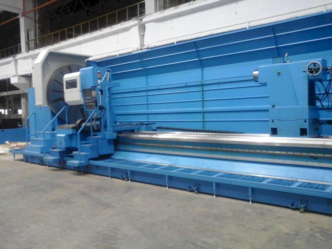 A Takang FB100Nx7600  gép elölnézete