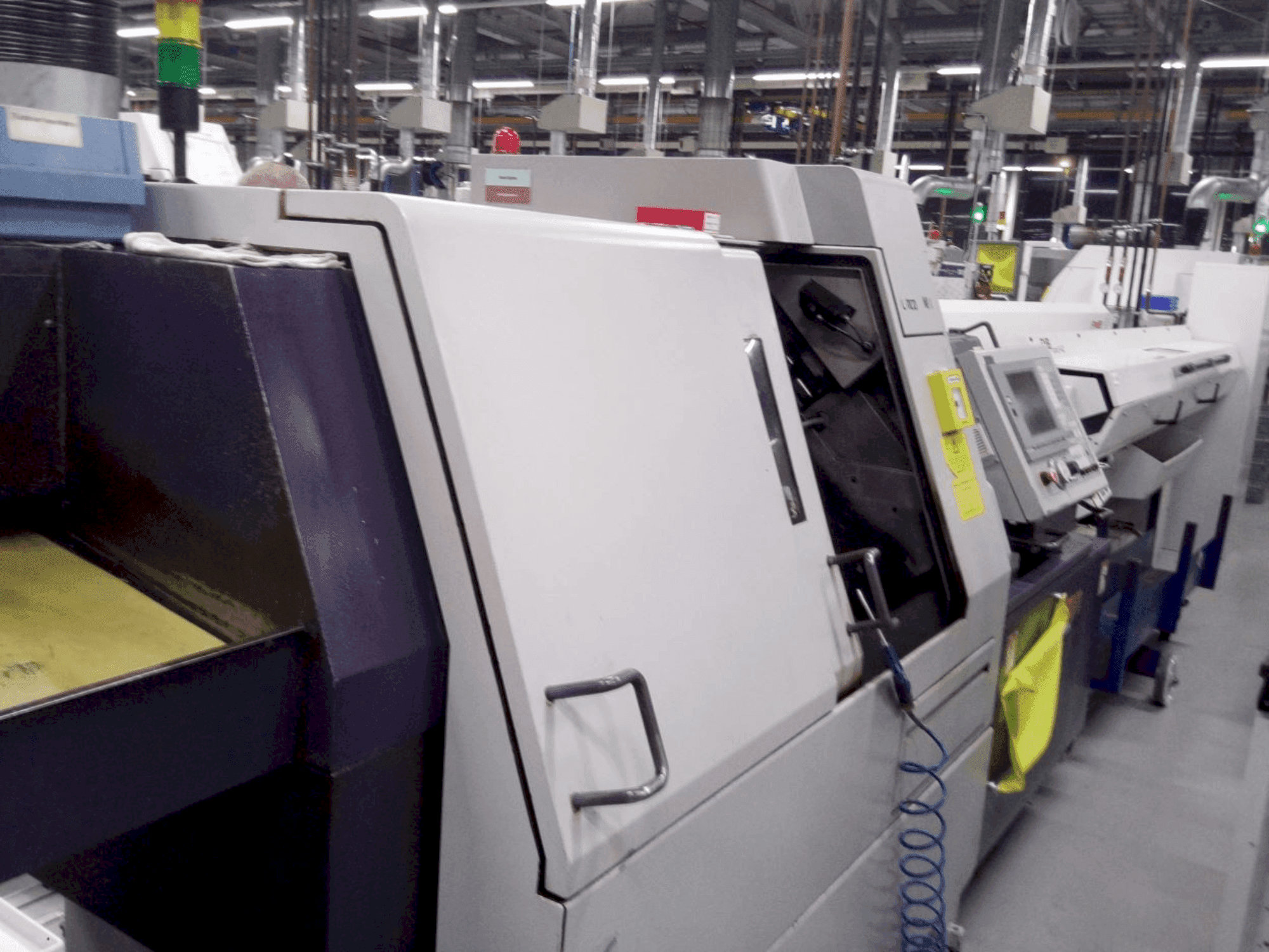 A Citizen M32  gép elölnézete