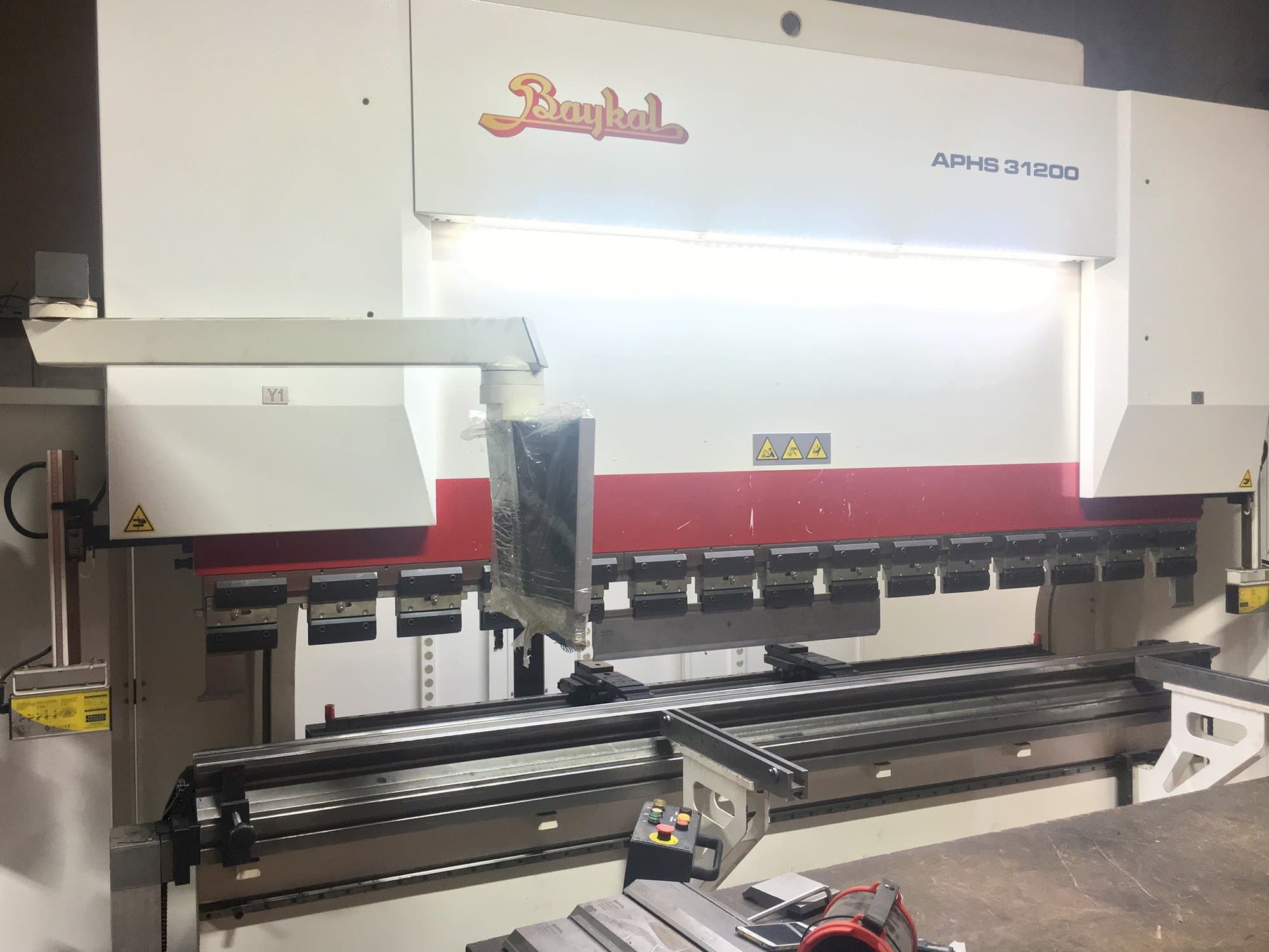 A Baykal APHS 31200  gép elölnézete