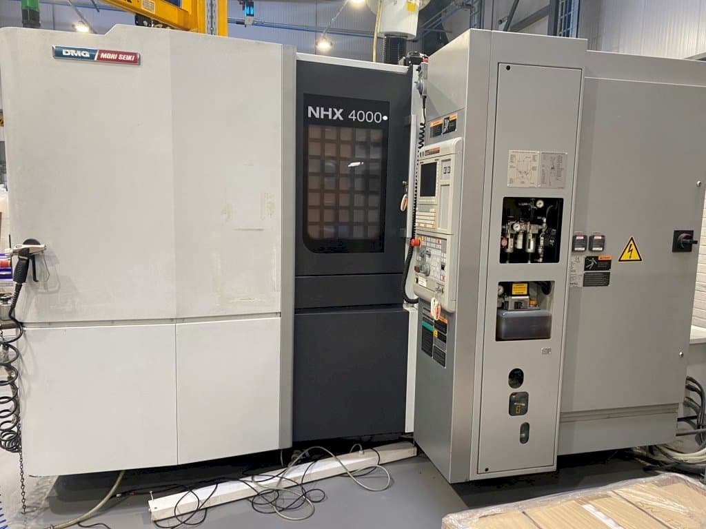 A DMG Mori Seiki NHX4000  gép elölnézete