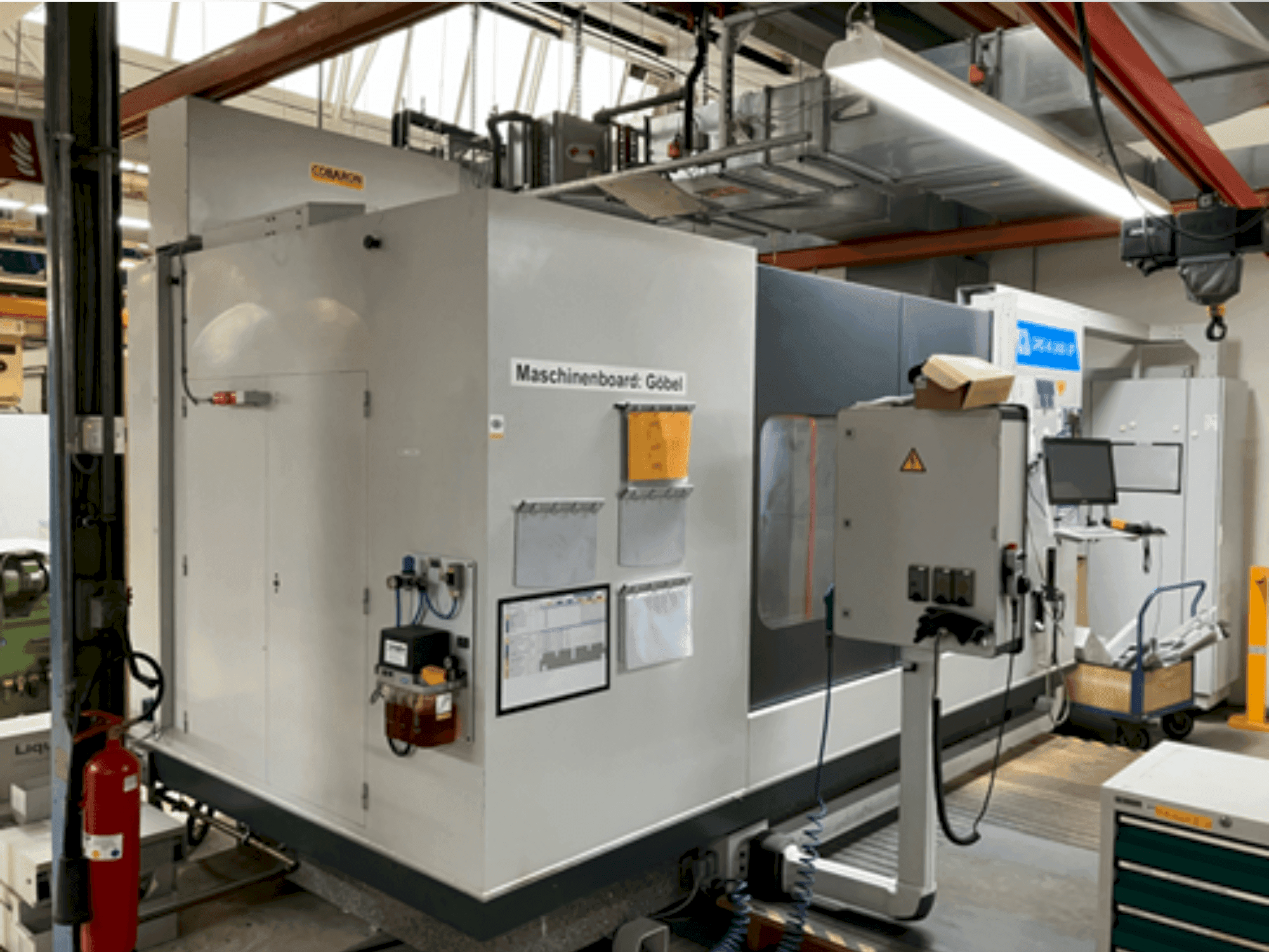 A Willi Göbel GRS-III-2400-SP  gép elölnézete