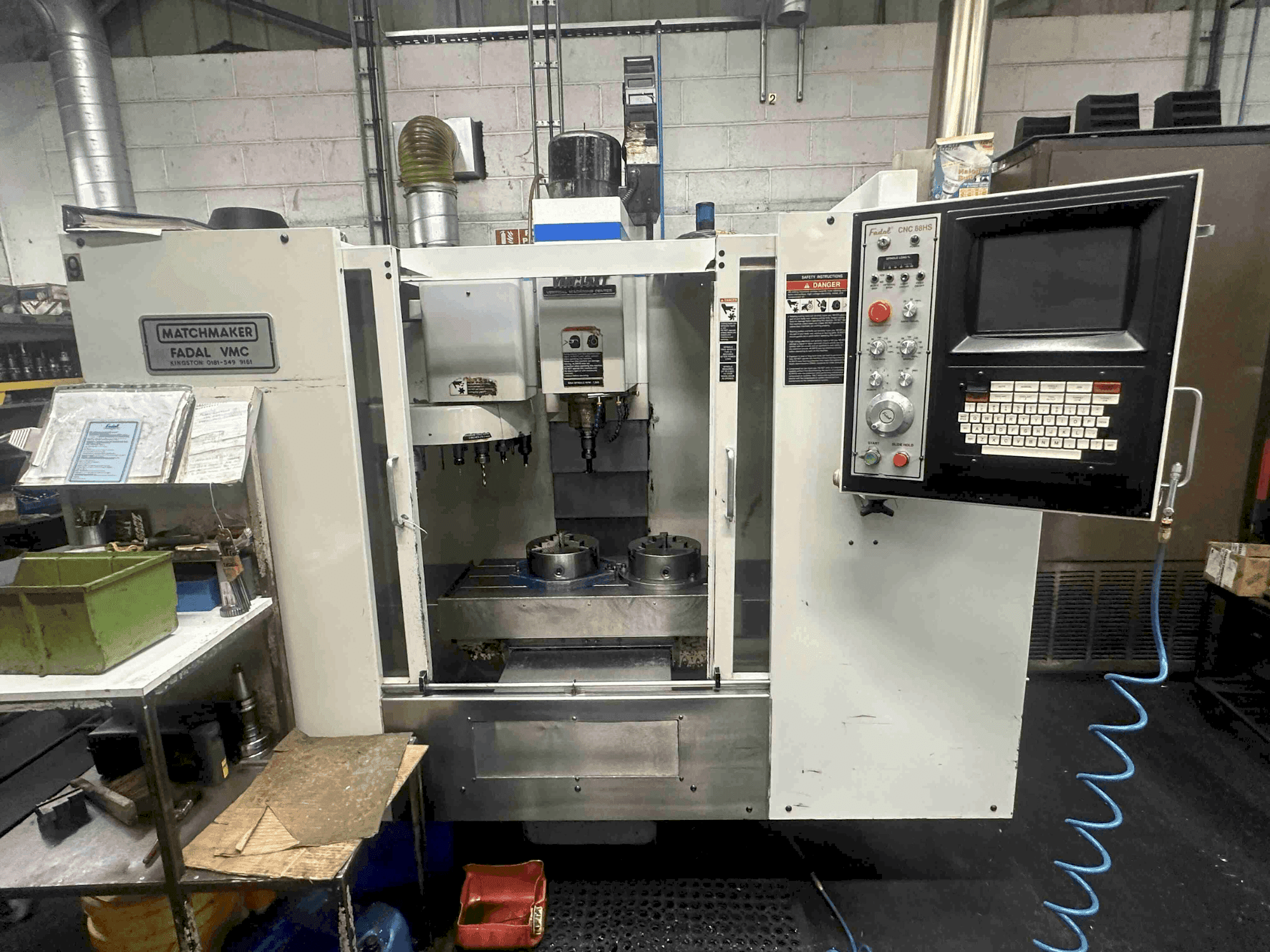 A FADAL VMC 15XT  gép elölnézete