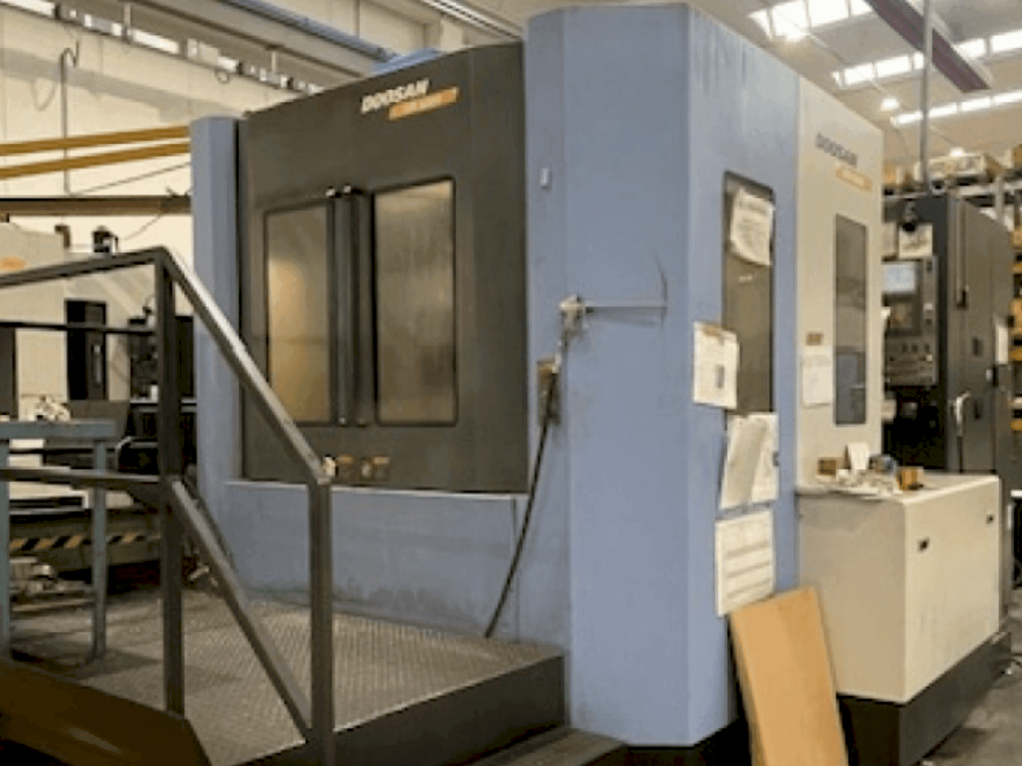 A DOOSAN HM 6300 (2009)  gép elölnézete