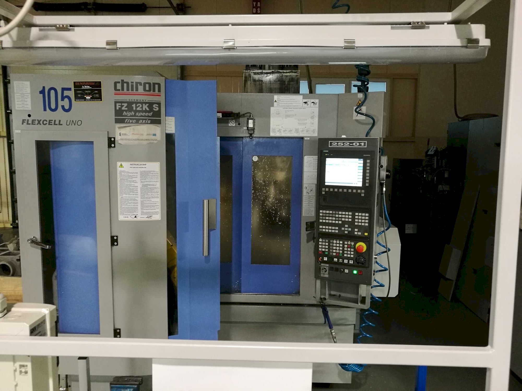 A CHIRON FZ 12 KS  gép elölnézete