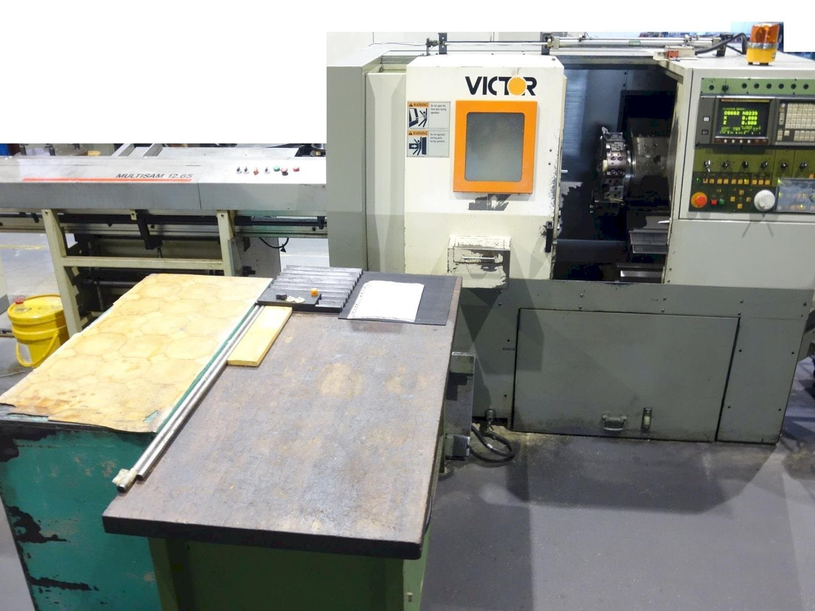 A Victor V Turn plus 15 (1996)  gép elölnézete