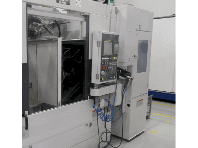 A Takisawa TT-2600G  gép elölnézete