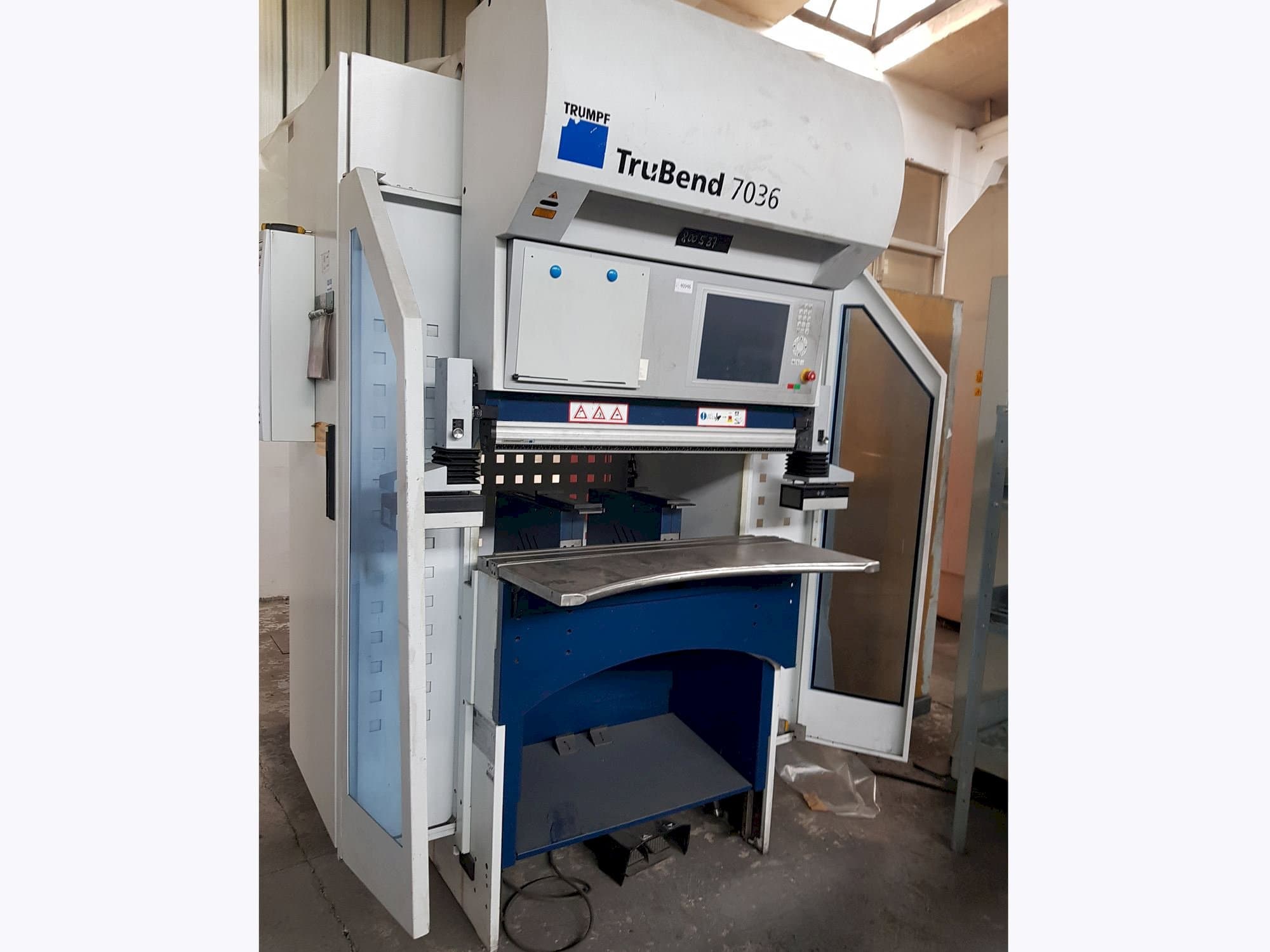 A Trumpf TruBend 7036  gép elölnézete