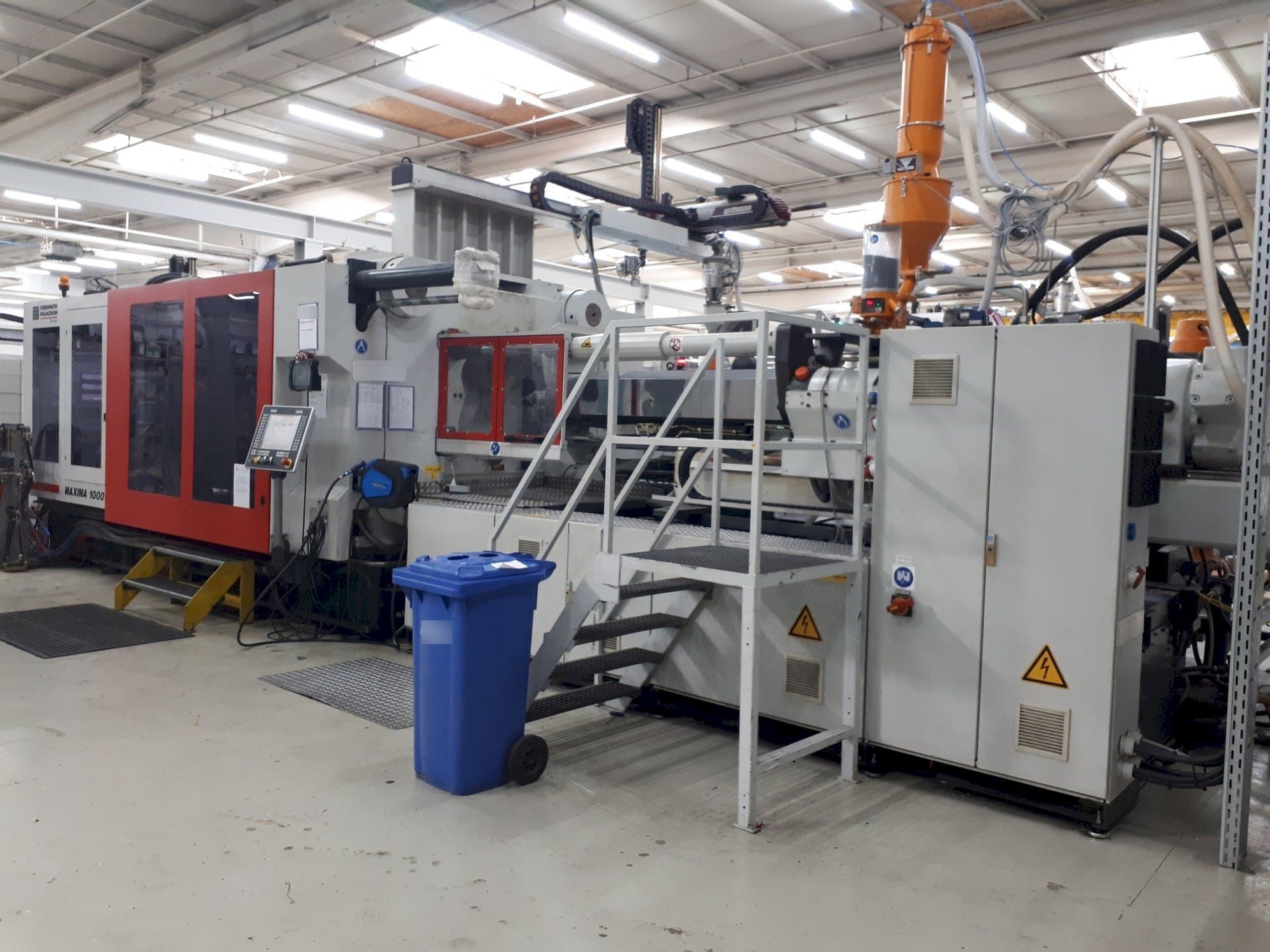 A Ferromatik MAXIMA 1000 Monos  gép elölnézete