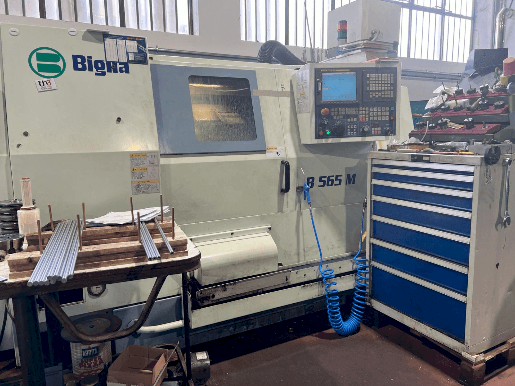 A Biglia B565M  gép elölnézete