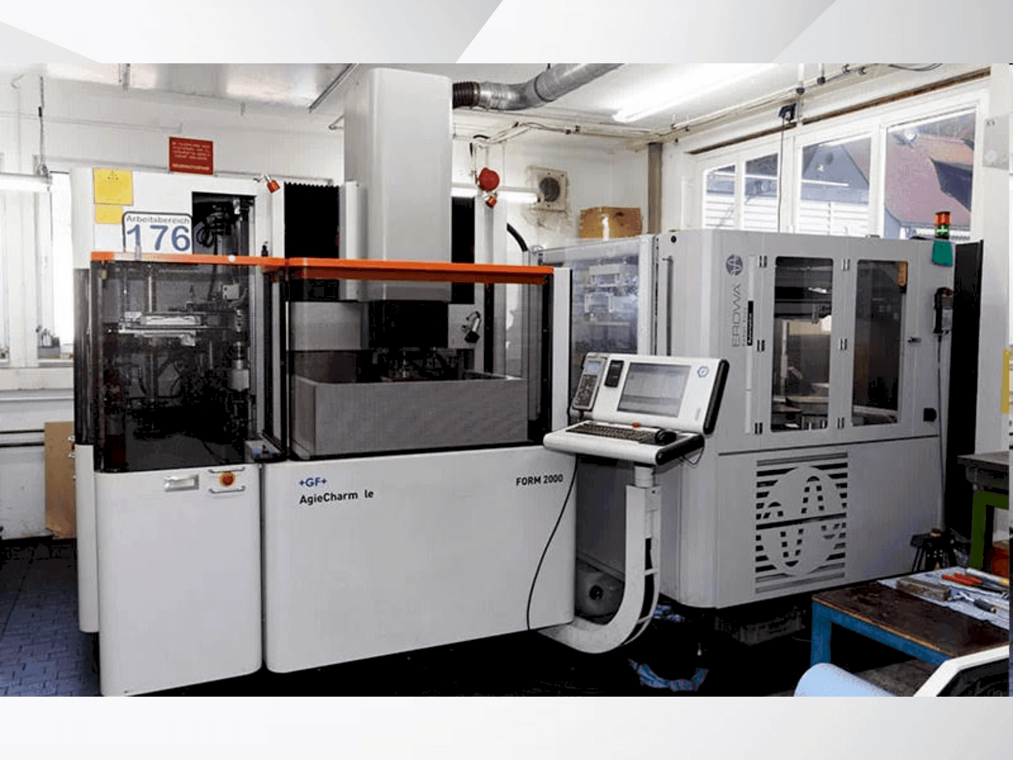 A Other AC Form 2000  gép elölnézete