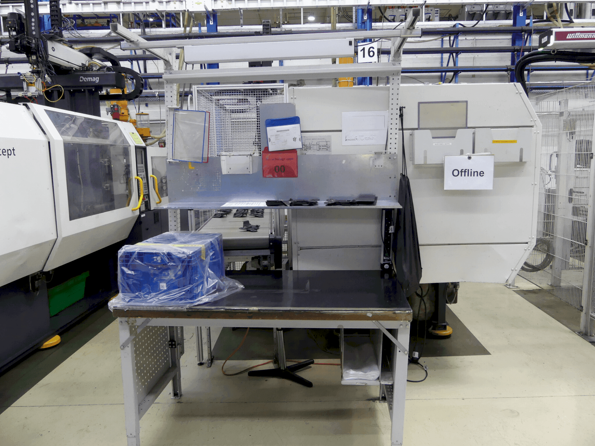 A DEMAG Ergo-Tech 250-1450  gép elölnézete