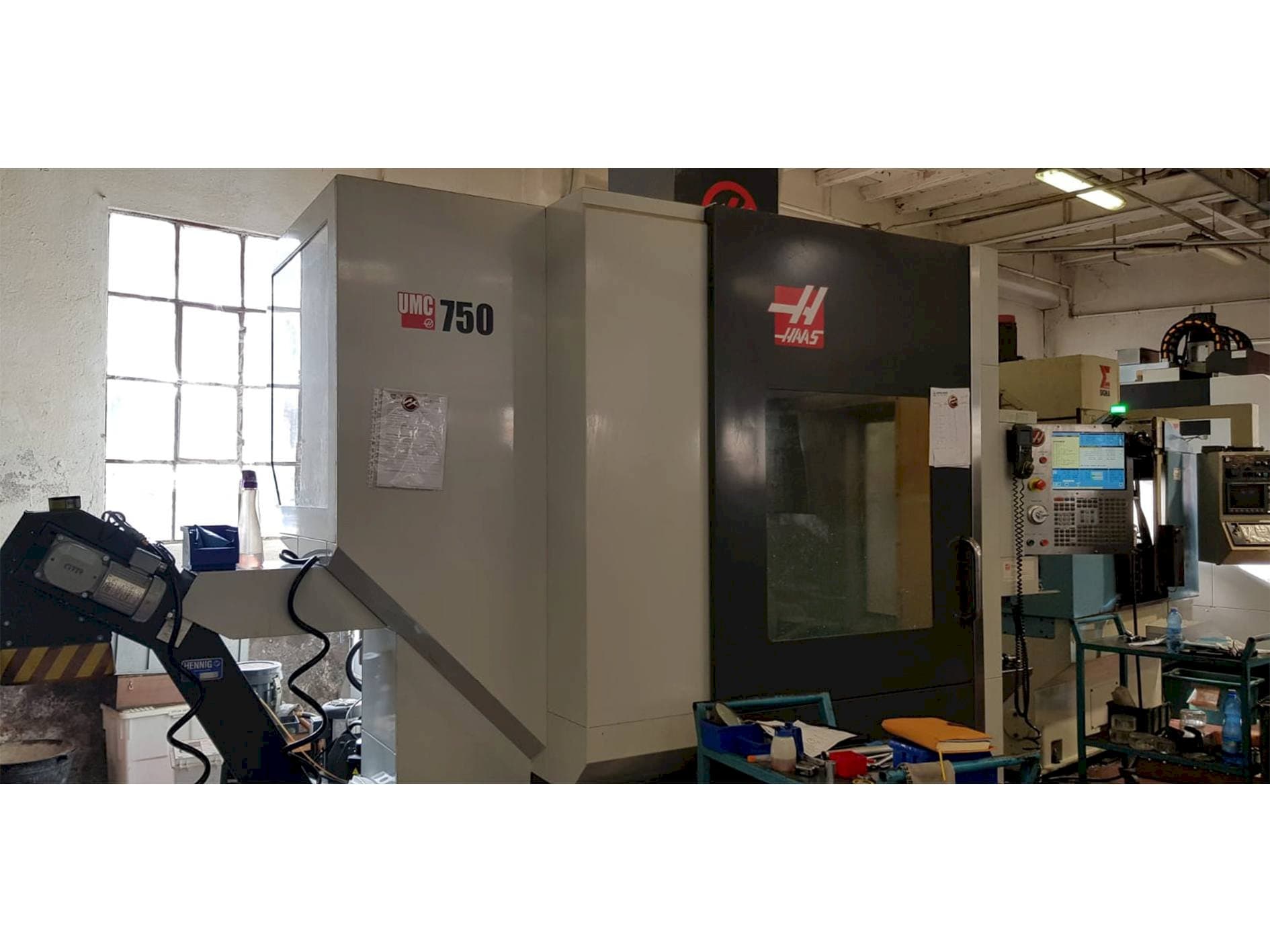 A HAAS UMC 750  gép elölnézete