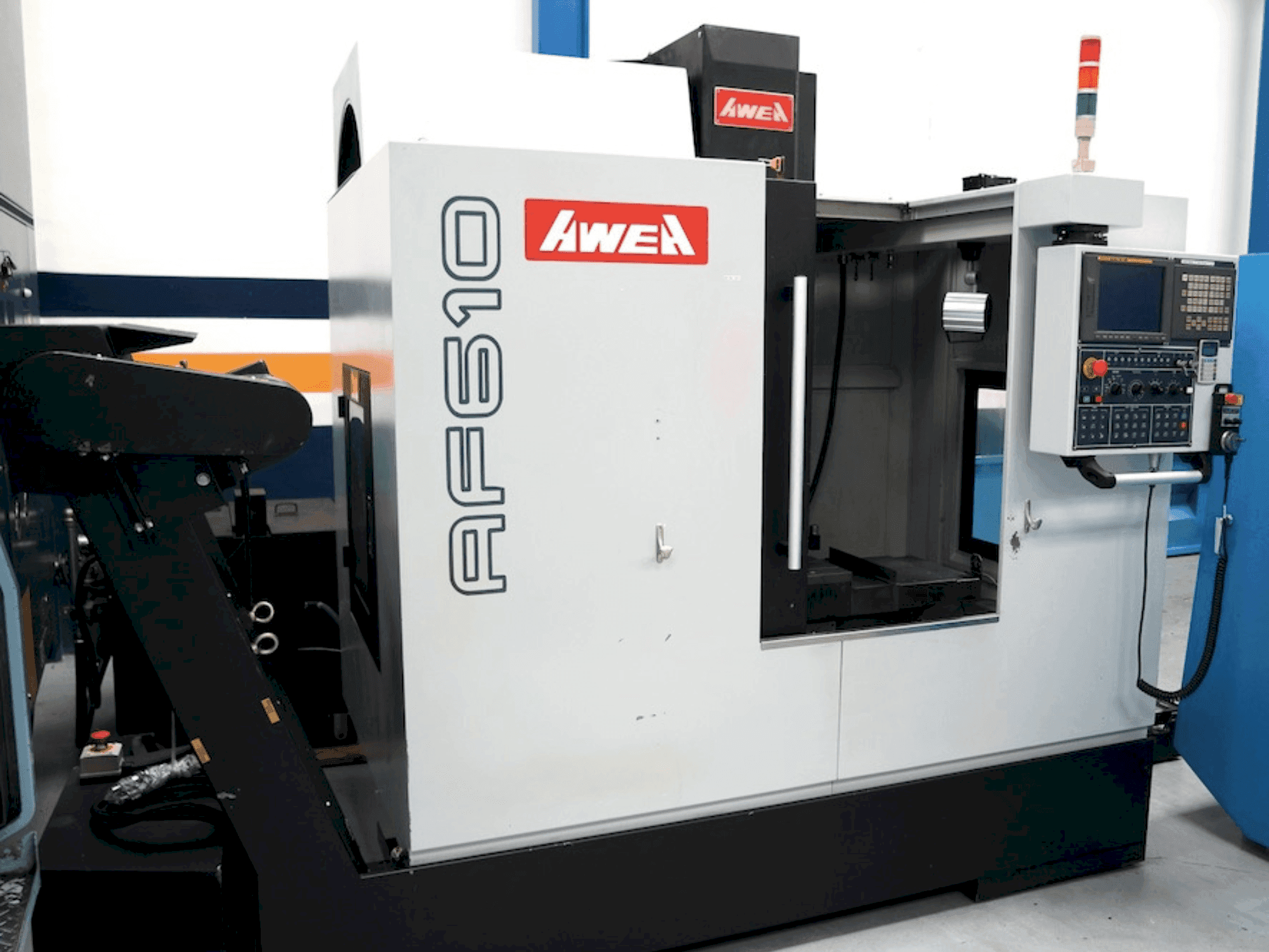 A AWEA AF 610  gép elölnézete