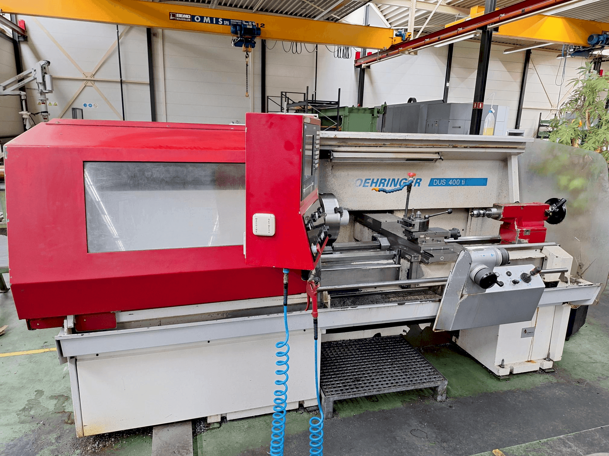 A BOEHRINGER DUS 400 ti  gép elölnézete