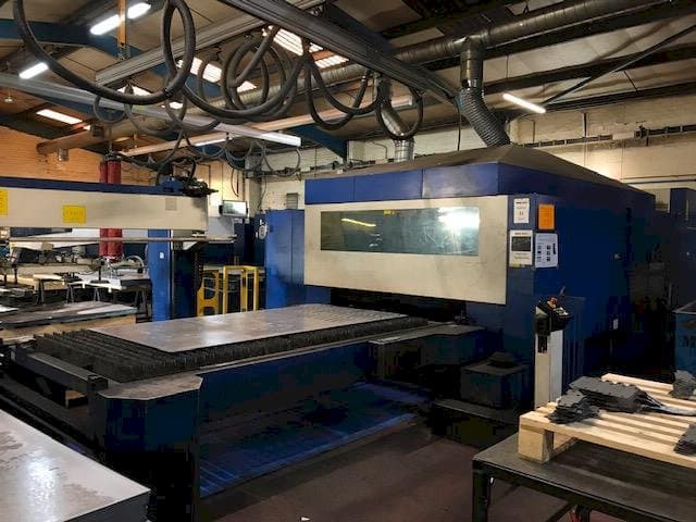 A Trumpf Traumatic L 3050  gép elölnézete