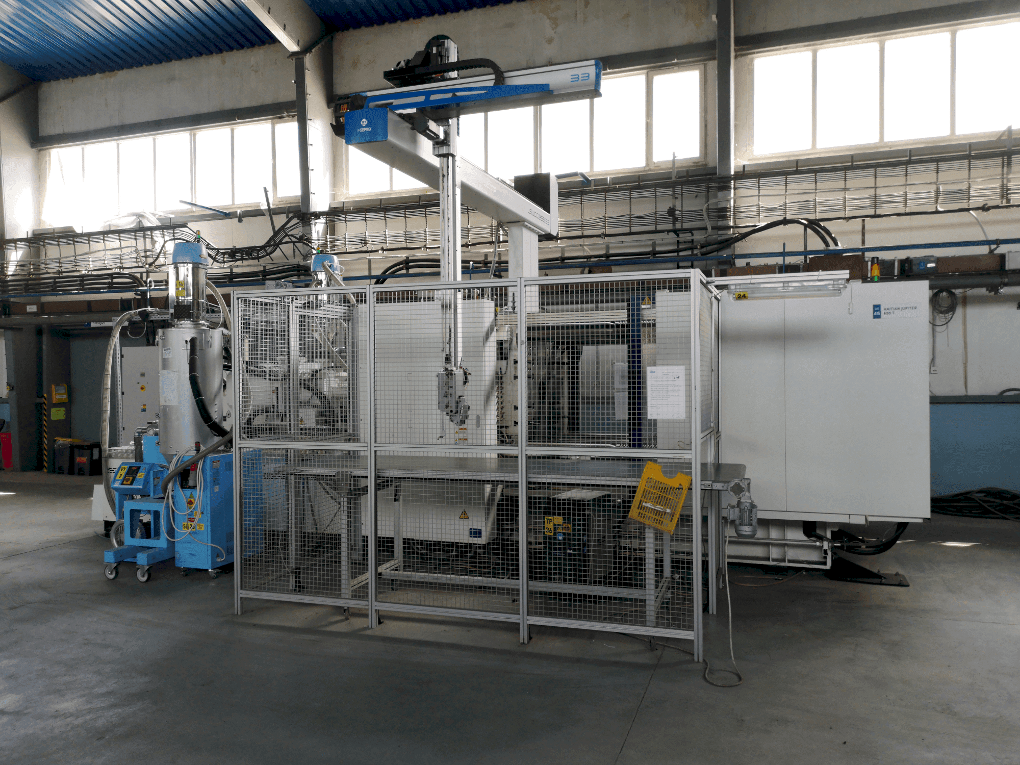 A HAITIAN Jupiter 650 II  gép elölnézete