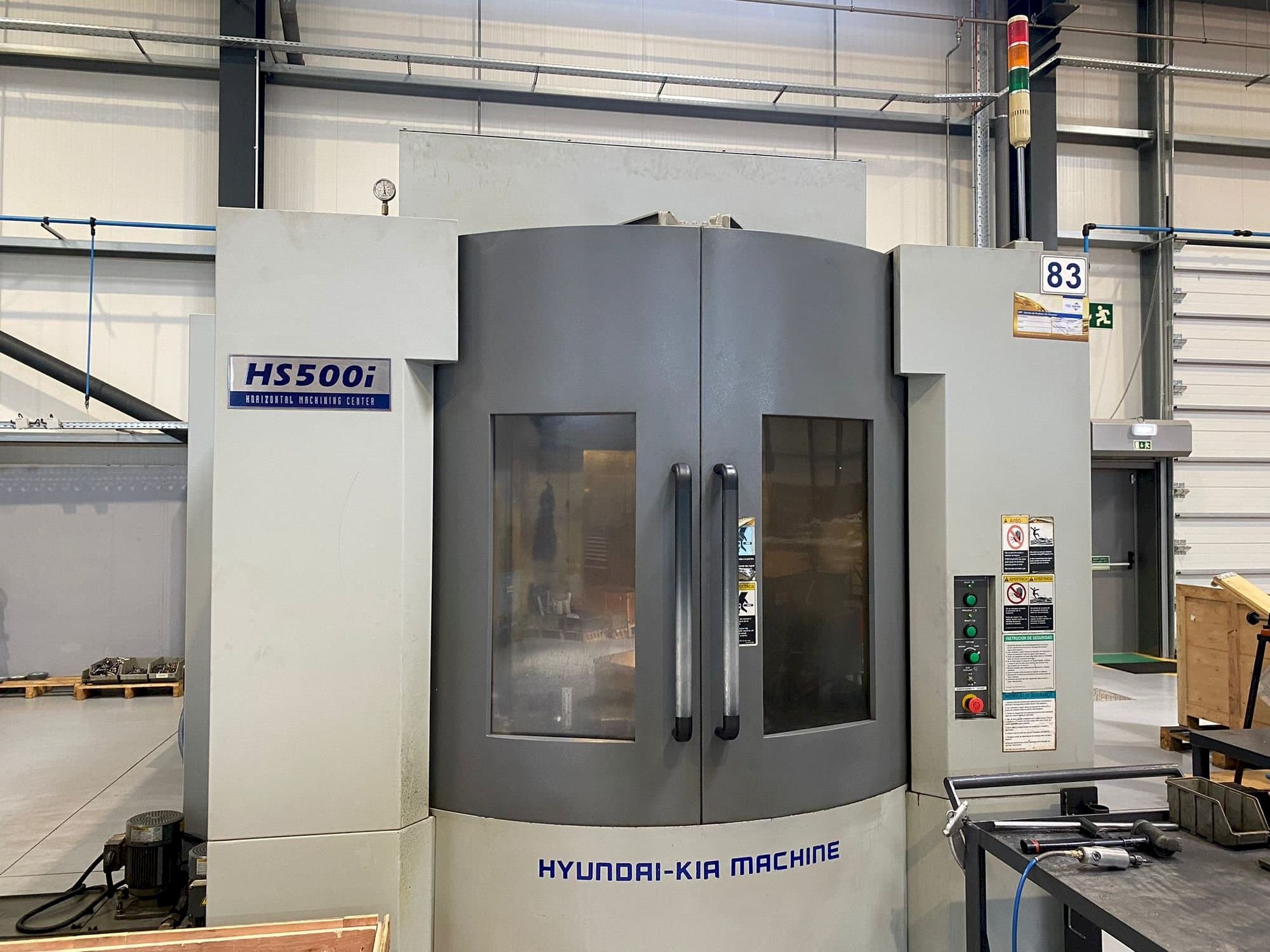 A Hyundai Kia HS500i  gép elölnézete