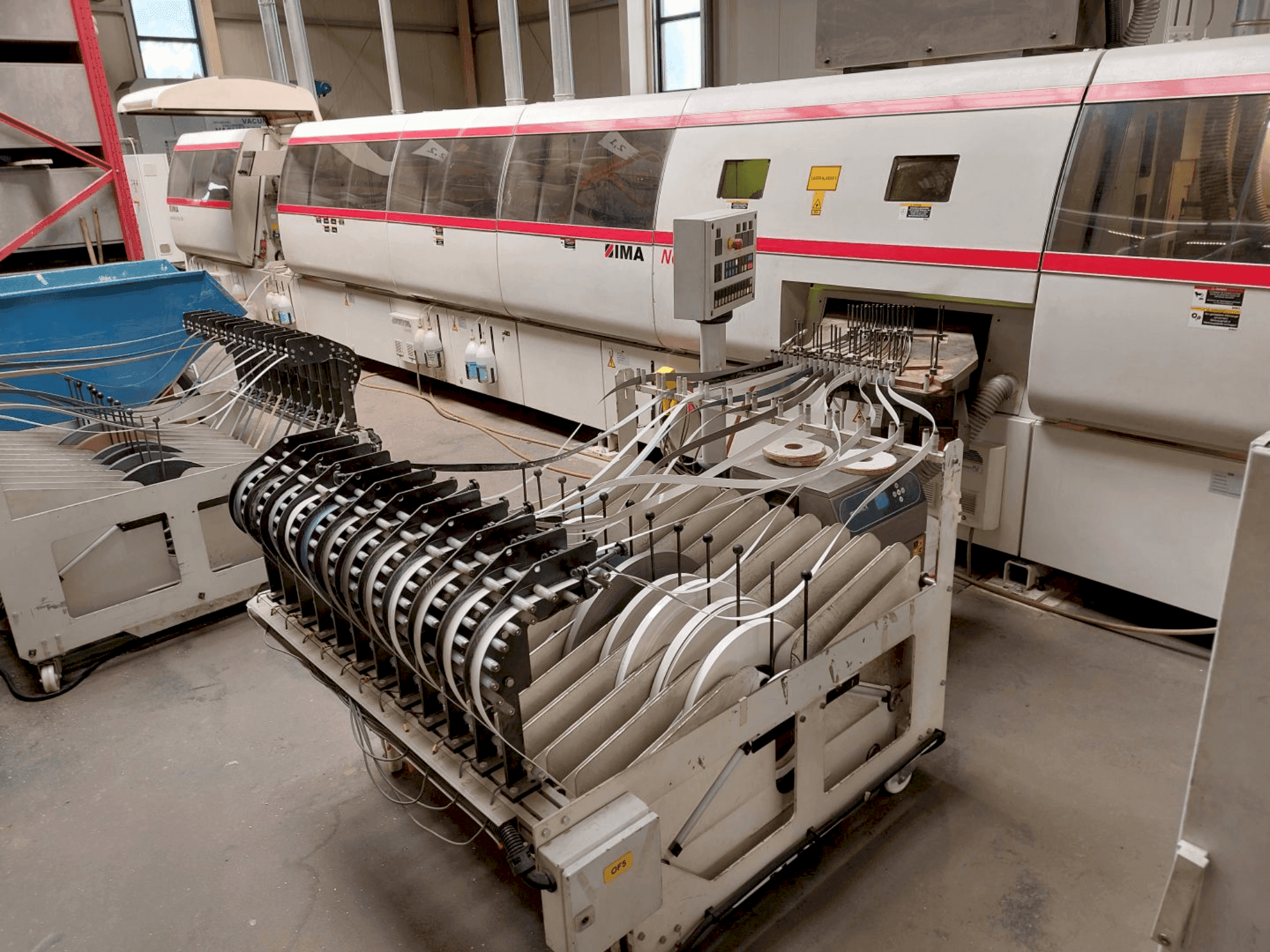 A IMA Novimat Systems/I/G80/1000  gép elölnézete