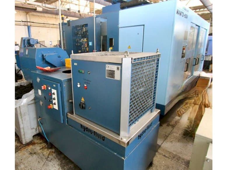 A Matsuura MAM72-63V  gép elölnézete