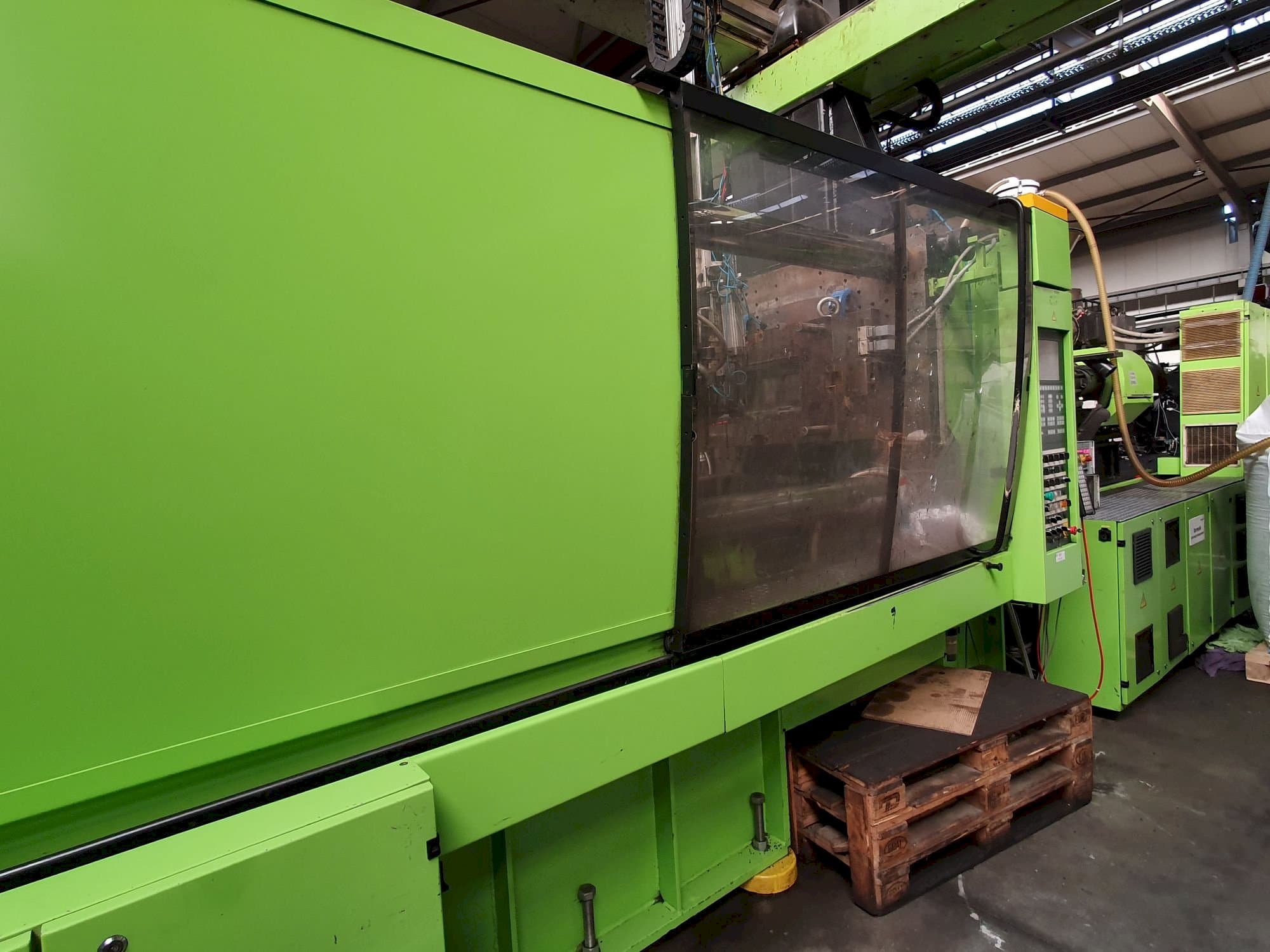 A ENGEL ES 4550/550 KSL  gép elölnézete