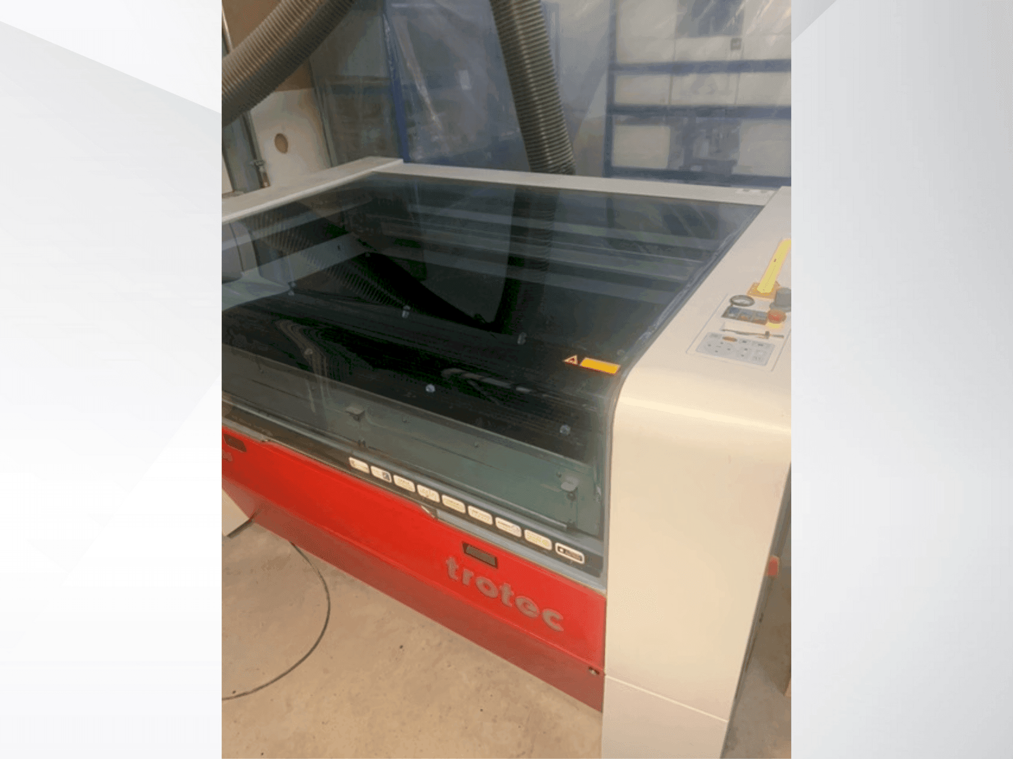 A Trotec SP500  gép elölnézete