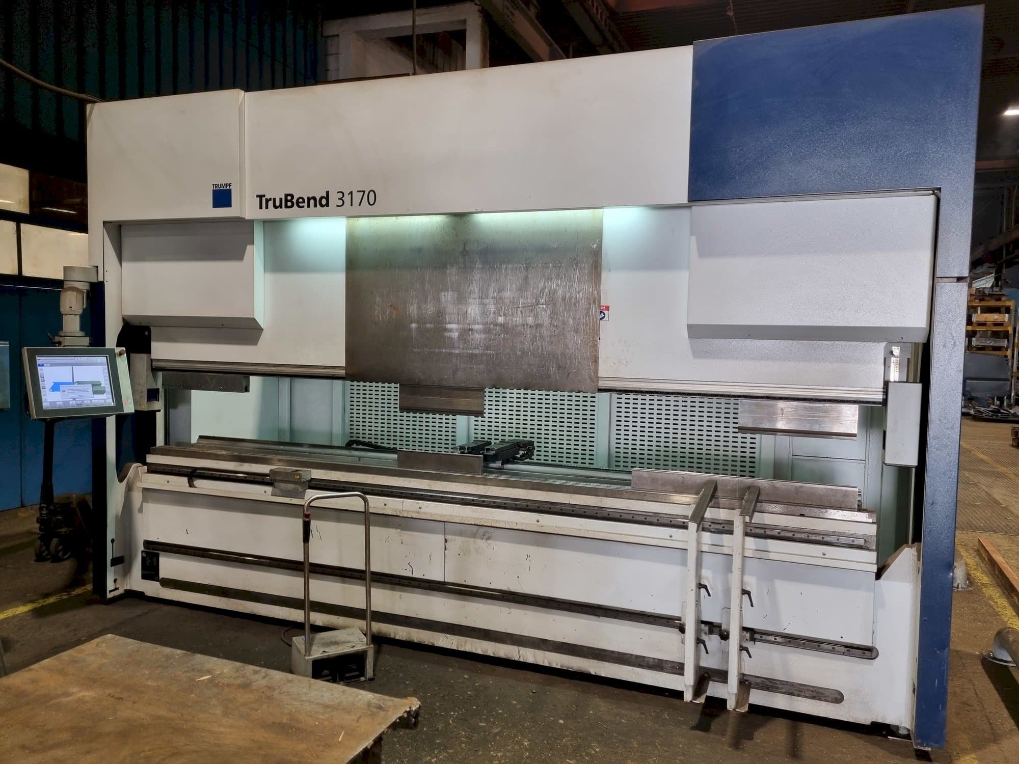 A Trumpf trubend 3170  gép elölnézete