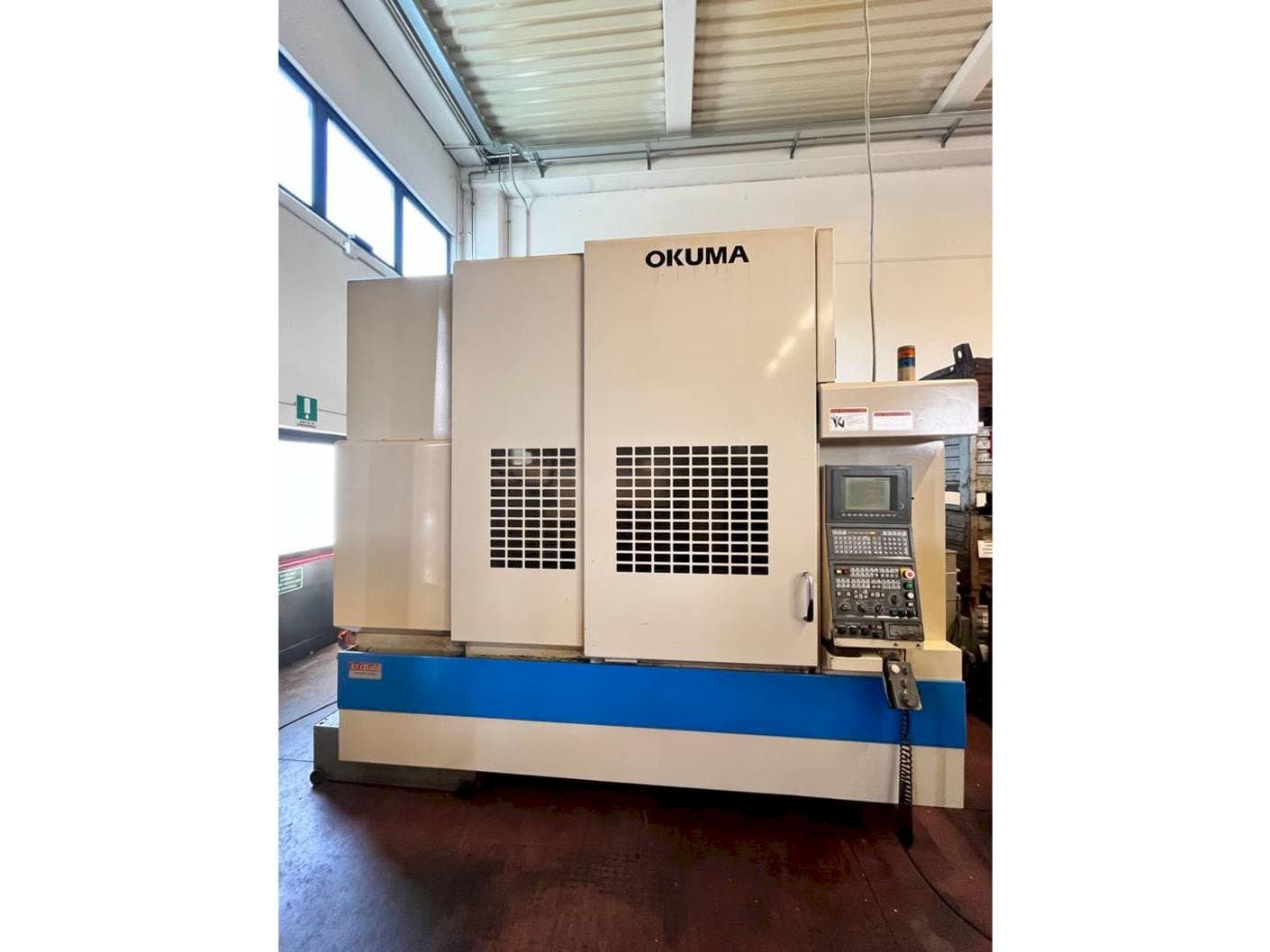 A Okuma MX55 VA  gép elölnézete