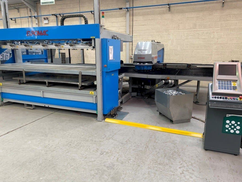 A Euromac MTX Flex 12 Hybrid  gép elölnézete