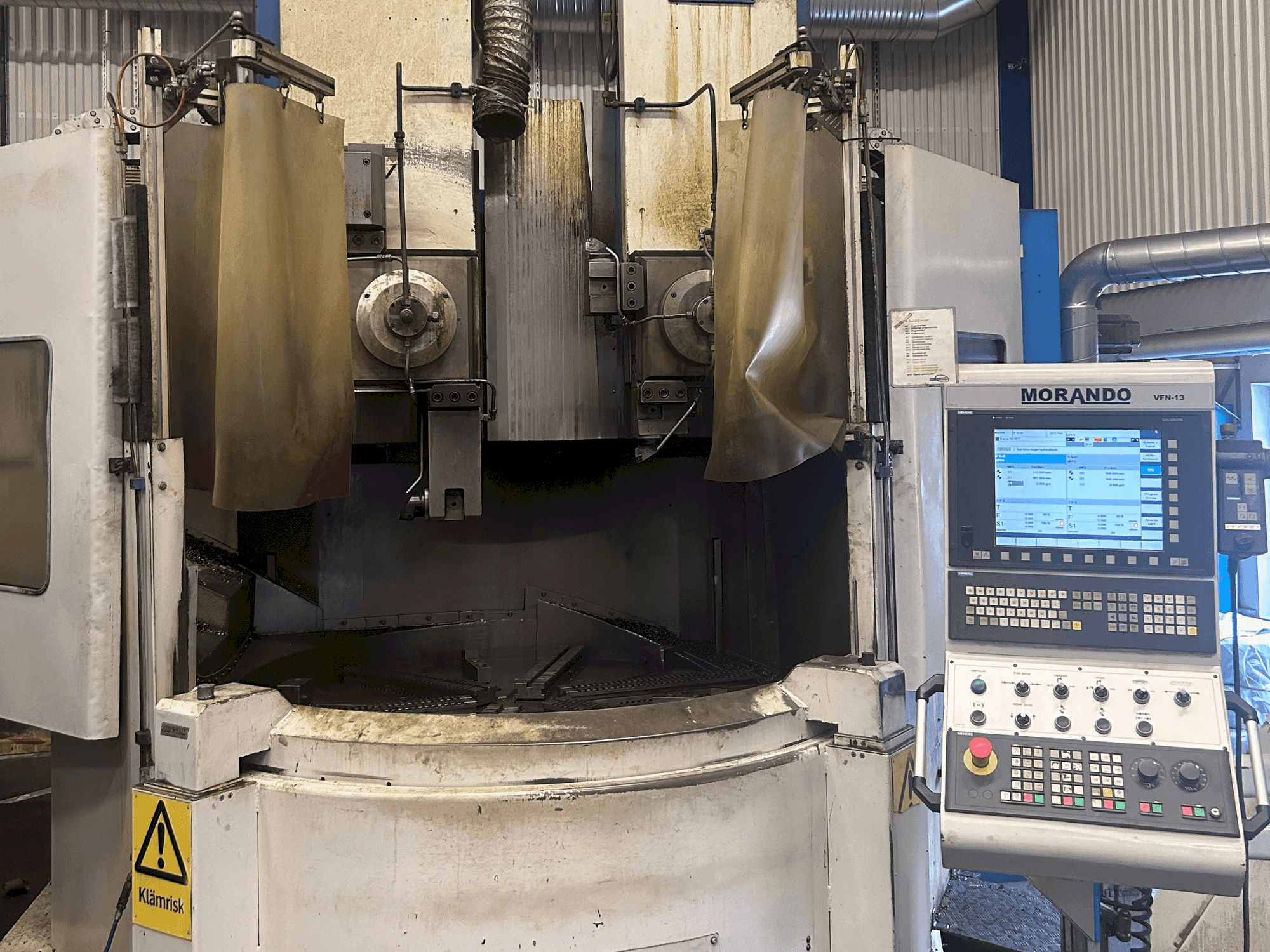 A MORANDO VFN13  gép elölnézete