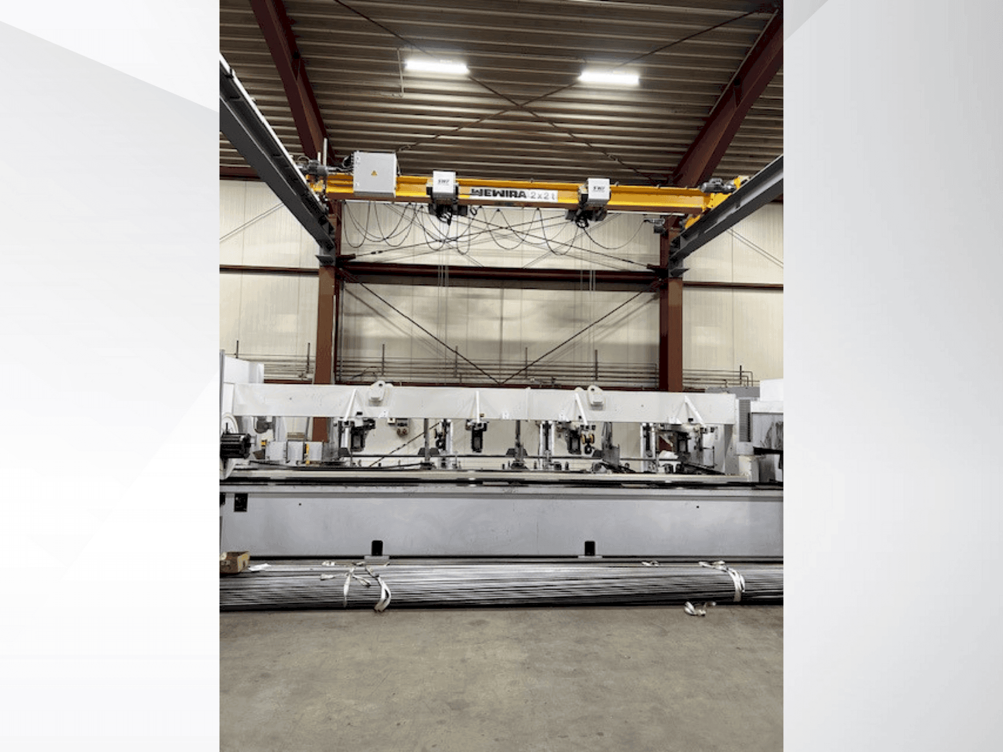 A TRUMPF Tru Laser Tube 3000 Fiber  gép elölnézete