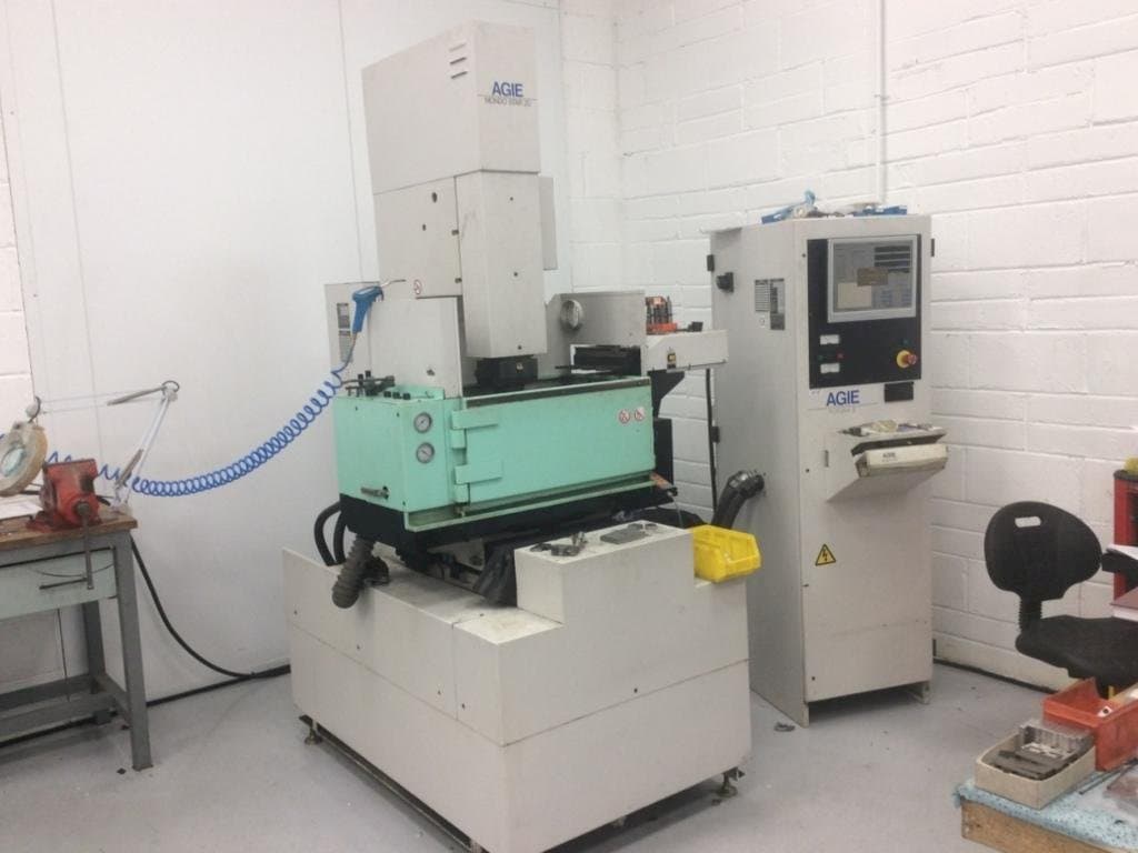 A AGIE Mondo 20 Star  gép elölnézete