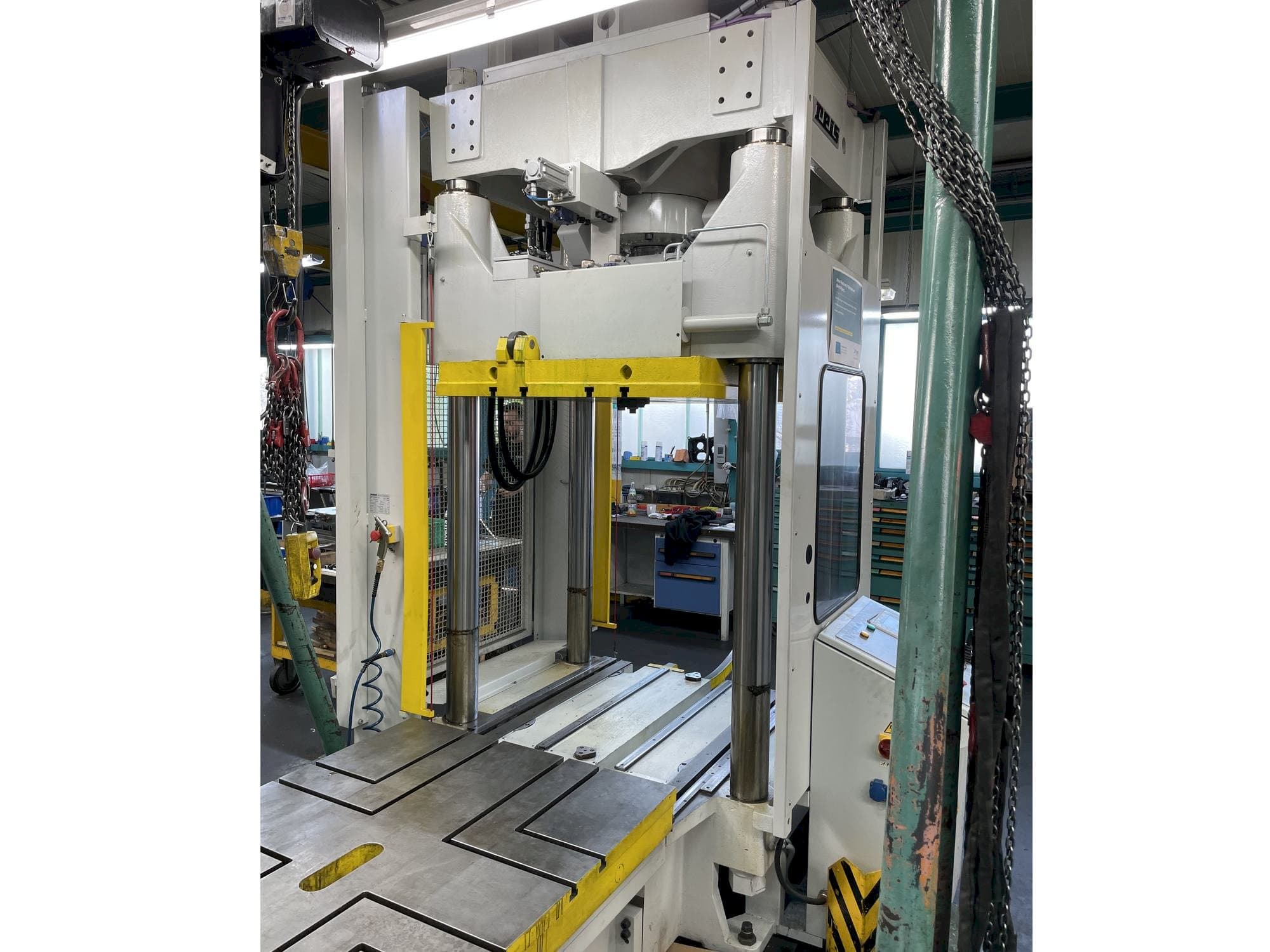 A Reis TUS 100  gép elölnézete