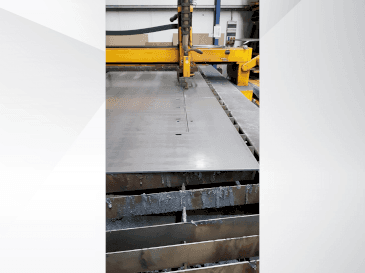 A MicroStep SPL-P 4501.25  gép elölnézete