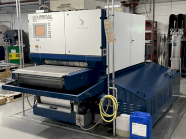 A LISSMAC SMW 543 RTTB  gép elölnézete
