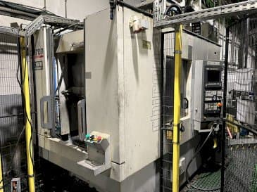 A CHIRON FZ15W  gép elölnézete