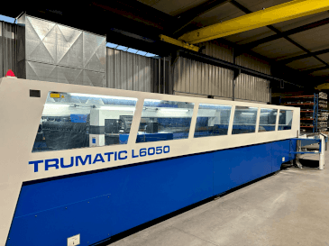 A TRUMPF Trumatic L6050 gép elölnézete