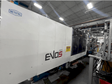 A Netstal EVOS 5500-2900 Speed  gép elölnézete