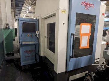 A RÖDERS RFM 760/2  gép elölnézete