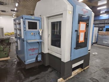 A RÖDERS RFM 600/2  gép elölnézete