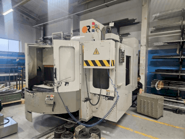 A Victor Vcenter 70 - APC  gép elölnézete