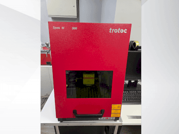 A Trotec Speed marker 300  gép elölnézete