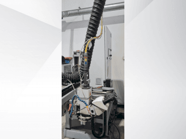 A TRUMPF TRUPULSE 304  gép elölnézete