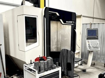 A DMG MORI ecoMill 70  gép elölnézete