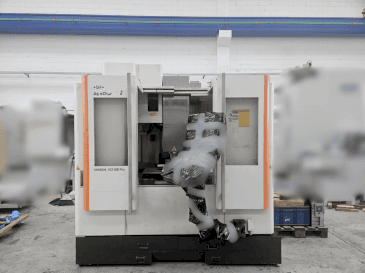 A +GF+ AGIE CHARMILLES VCE 800 PRO  gép elölnézete